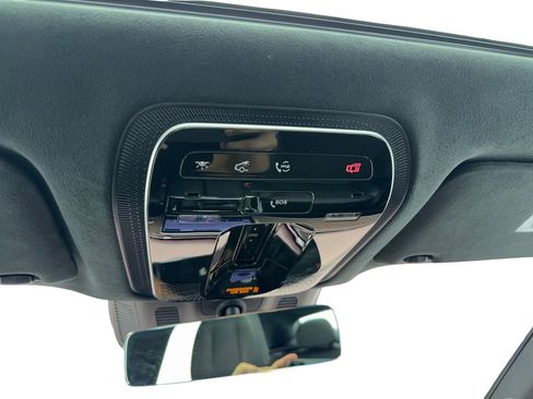 Used 2023 Mercedes-Benz EQE 500 4MATIC Sedan w/ Pinnacle Trim Package image 25