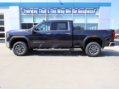 New 2026 GMC Sierra 3500 SLT w/ SLT Convenience Package AWD/4WD image 7
