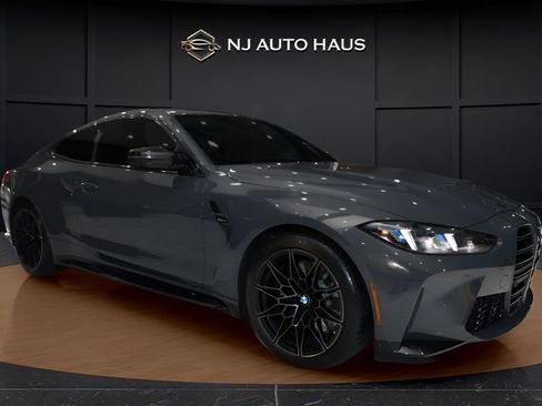 Used 2025 BMW M4 Coupe w/ Executive Package RWD image 1