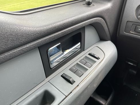 Used 2013 Ford F150 XLT w/ Luxury Equipment Group AWD/4WD image 11