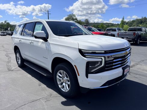 New 2026 Chevrolet Tahoe LT w/ Comfort Package AWD/4WD image 3
