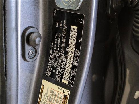 Used 2021 Toyota 4Runner TRD Off-Road Premium w/ Moonroof Package image 26