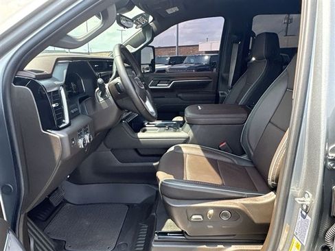 Used 2024 GMC Sierra 2500 Denali w/ Technology Package AWD/4WD image 19