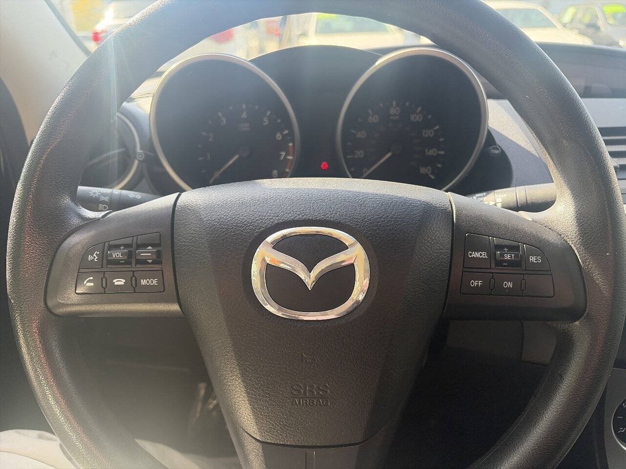 Used 2010 MAZDA MAZDA3 i Touring FWD image 8