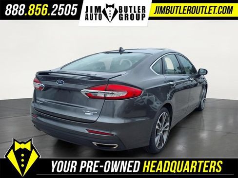 Used 2020 Ford Fusion Titanium AWD/4WD image 2