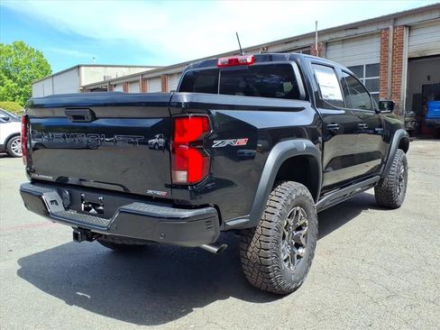 New 2026 Chevrolet Colorado ZR2 w/ Technology Package AWD/4WD image 27