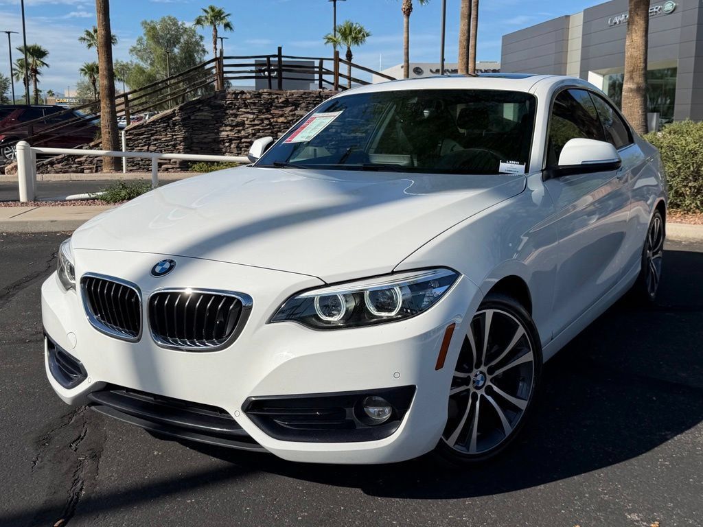 Used 2019 BMW 230i Coupe w/ Premium Package RWD image 2