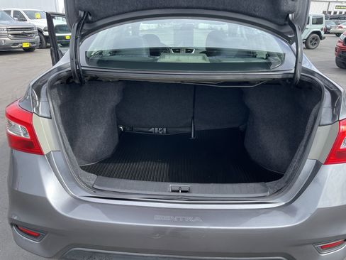 Used 2018 Nissan Sentra SV w/ Protection Package image 9