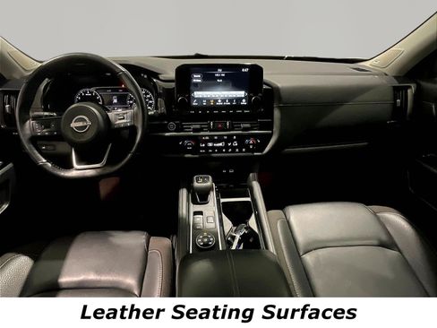 Used 2023 Nissan Pathfinder SL w/ SL Premium Package AWD/4WD image 7