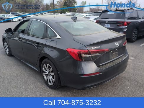 Used 2023 Honda Civic LX image 5