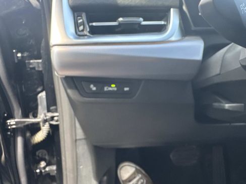 Used 2025 BMW X2 xDrive28i w/ Convenience Package image 26