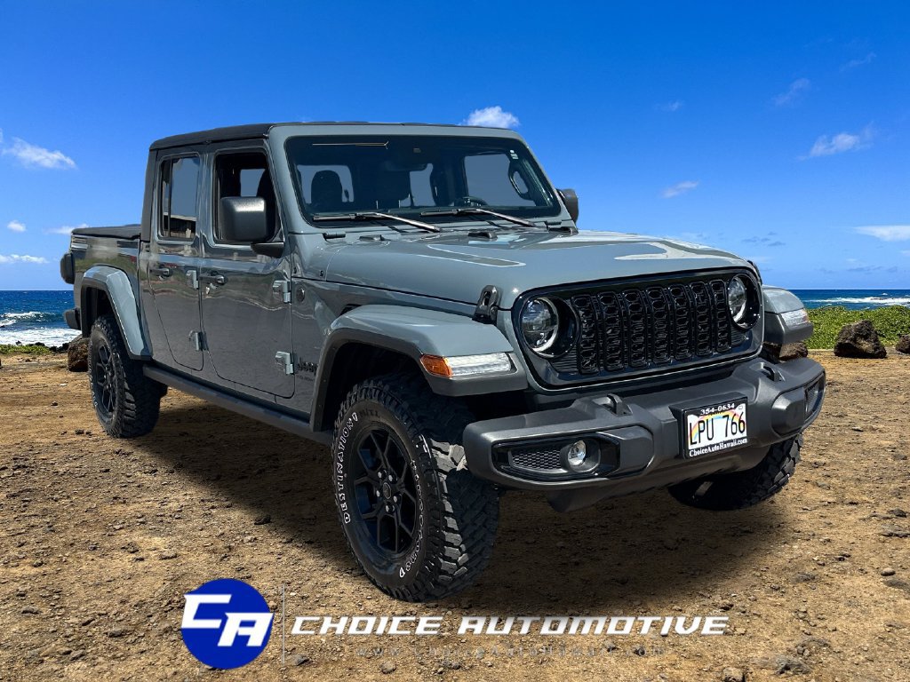Used 2024 Jeep Gladiator Sport AWD/4WD image 10
