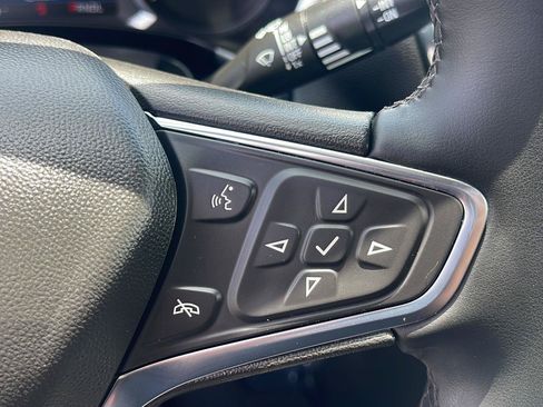 Used 2024 Chevrolet Equinox LT w/ Driver Convenience Package FWD image 22