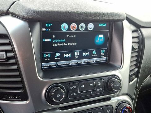 Used 2018 Chevrolet Tahoe LT image 19