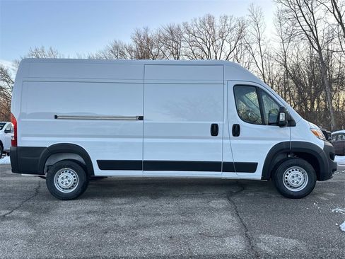 New 2026 RAM ProMaster 2500 w/ Convenience Group image 2