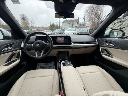 Used 2023 BMW X1 xDrive28i w/ Convenience Package AWD/4WD image 21