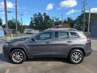 Used 2019 Jeep Cherokee Latitude Plus w/ Cold Weather Group