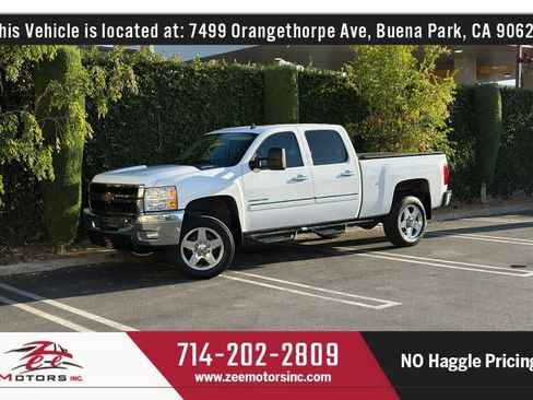 Used 2013 Chevrolet Silverado 2500 LT w/ Custom Sport Truck Package RWD image 14