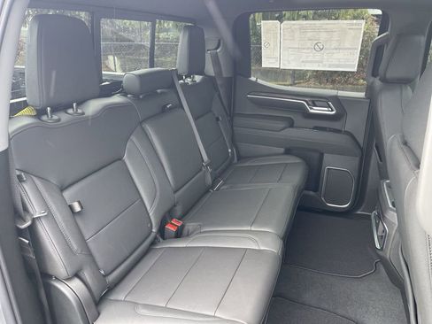 New 2026 GMC Sierra 1500 SLT w/ SLT Premium Plus Package image 28