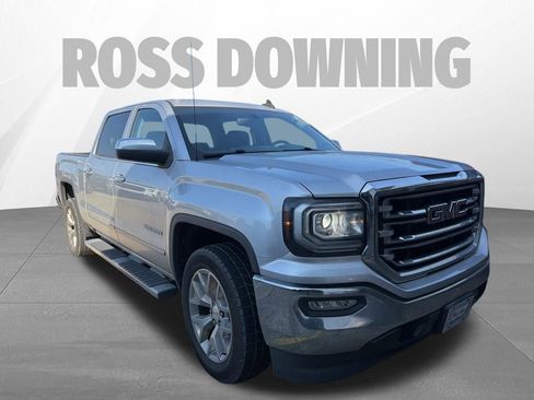 Used 2018 GMC Sierra 1500 SLT w/ SLT Premium Package image 3