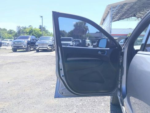 Used 2019 Dodge Durango GT RWD image 15