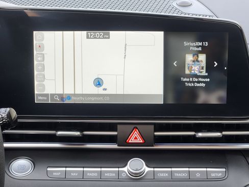 Certified 2024 Hyundai Elantra SEL image 26