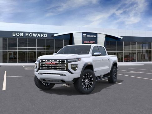 New 2026 GMC Canyon Denali image 8