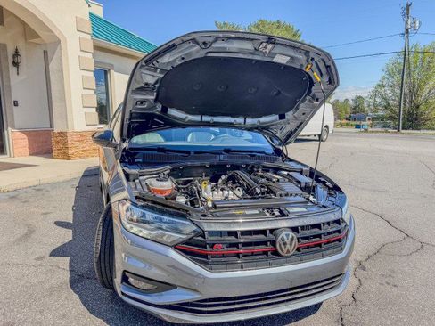 Used 2019 Volkswagen Jetta R-Line image 17
