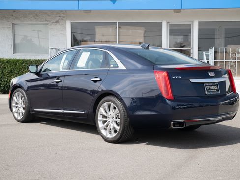 Used 2017 Cadillac XTS Premium Luxury image 6