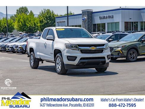 Used 2017 Chevrolet Colorado LT image 1