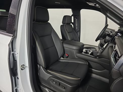 Used 2026 GMC Yukon XL Elevation AWD/4WD image 22