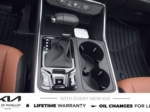New 2026 Kia Carnival SX Prestige FWD image 24