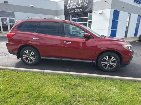 Used 2017 Nissan Pathfinder SL w/ Cargo Package AWD/4WD image 3