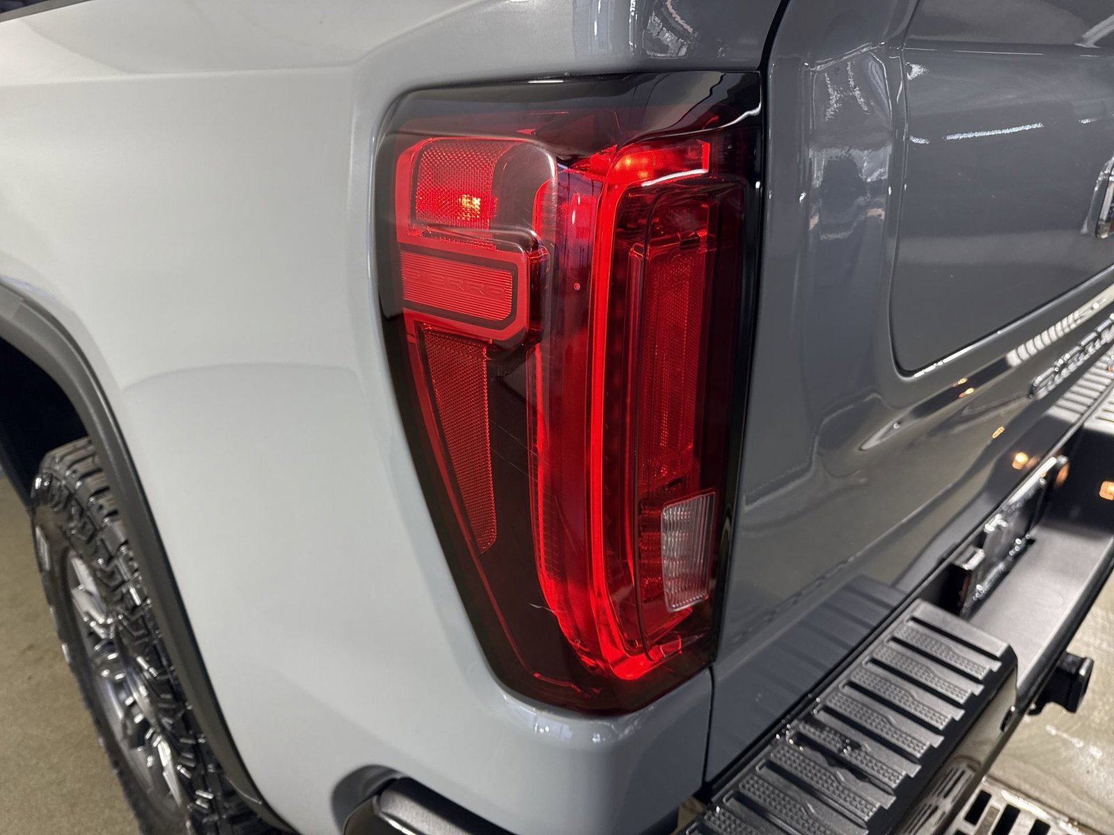 Used 2024 GMC Sierra 1500 AT4X AWD/4WD image 30
