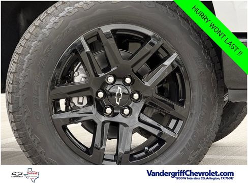 New 2026 Chevrolet Silverado 1500 LT Trail Boss w/ LT Trail Boss Premium Package AWD/4WD image 9
