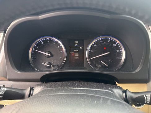 Used 2016 Toyota Highlander XLE AWD/4WD image 15