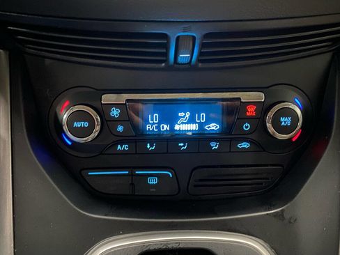 Used 2013 Ford C-MAX SE image 17