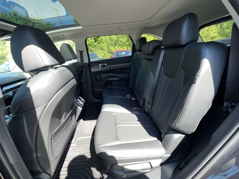 New 2026 Kia Sorento S w/ S Panoramic Sunroof Package FWD image 50