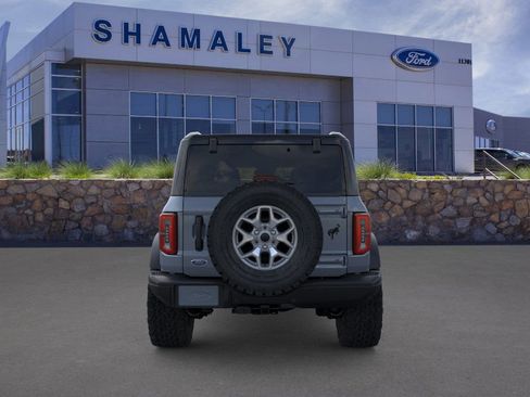 New 2025 Ford Bronco Badlands image 5