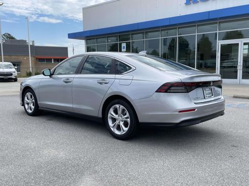 Used 2026 Honda Accord LX image 4