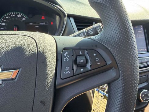 Certified 2020 Chevrolet Trax LT FWD image 27