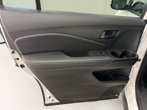 Used 2023 Honda Passport EX-L image 27