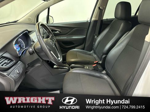 Used 2020 Buick Encore Preferred image 11