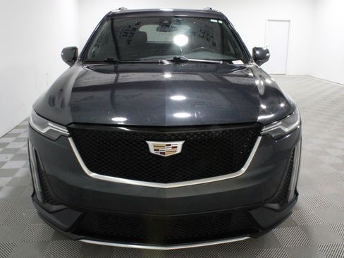 Used 2021 Cadillac XT6 Sport image 36