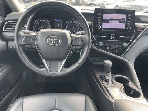 Used 2024 Toyota Camry SE FWD image 13