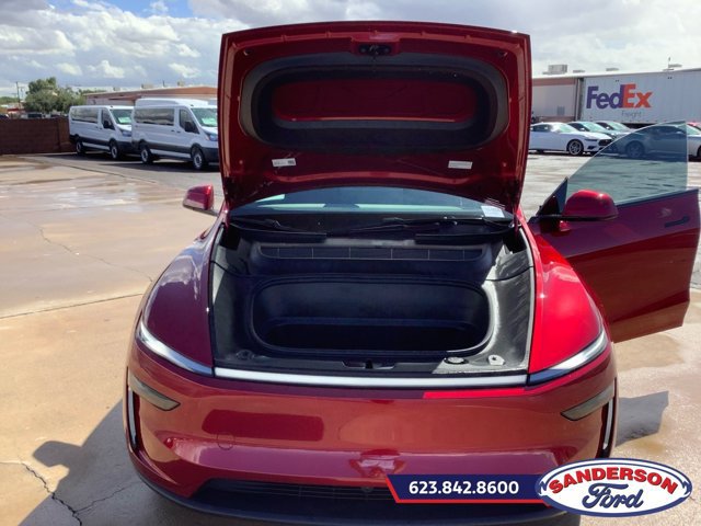 Used 2026 Tesla Model Y 2WD image 16