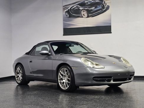 Used 2001 Porsche 911 Cabriolet image 3