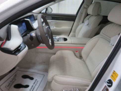 New 2026 Genesis G90 3.5T AWD/4WD image 12