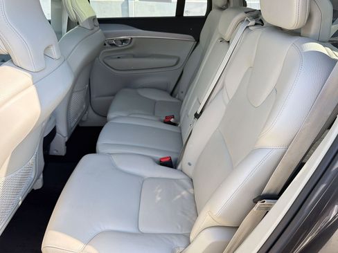 Used 2024 Volvo XC90 B5 Core w/ Protection Package Premier AWD/4WD image 15
