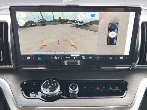 New 2026 Ford Expedition Platinum AWD/4WD image 18